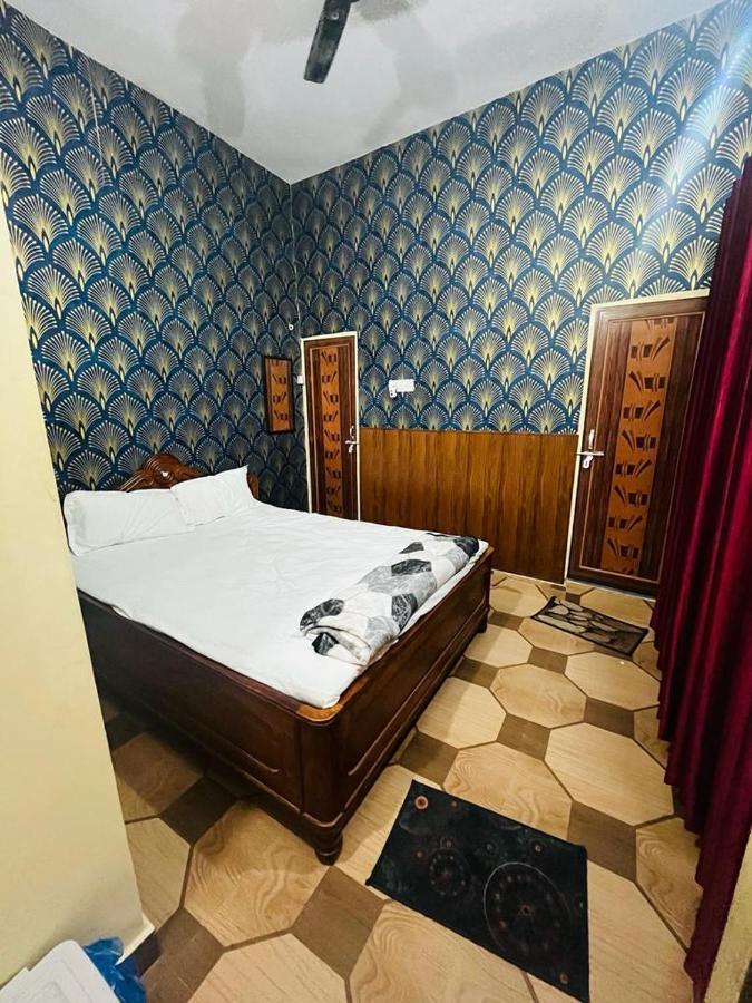 Maa Gauri Paying Guest House Βαρανάσι Εξωτερικό φωτογραφία